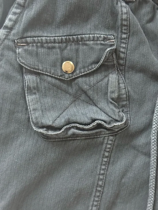 Free People Women’s black Cargo Pants with Drawstring Waist - Picture 4 of 5